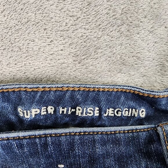Womens American Eagle Super Hi Rise Blue Denim Jegging 360° Stretch Size 6 Short - Picture 4 of 11